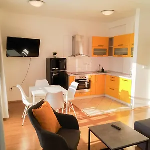 Apartament Yellow, Ostrawa