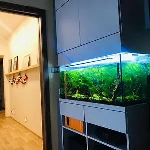 Novy V Ostrave U Misky S Akvariem A Vyhledem Z Balkonu Na Beskydy Apartmán